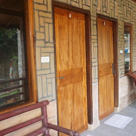 Rain Forest Guest House And Jungle Trekking Bukit Lawang Dış mekan fotoğraf