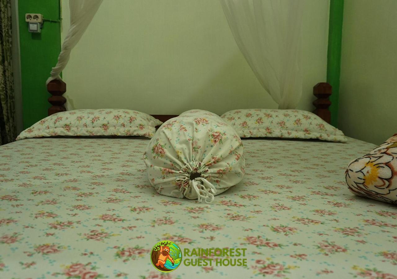 Rain Forest Guest House And Jungle Trekking Bukit Lawang Oda fotoğraf